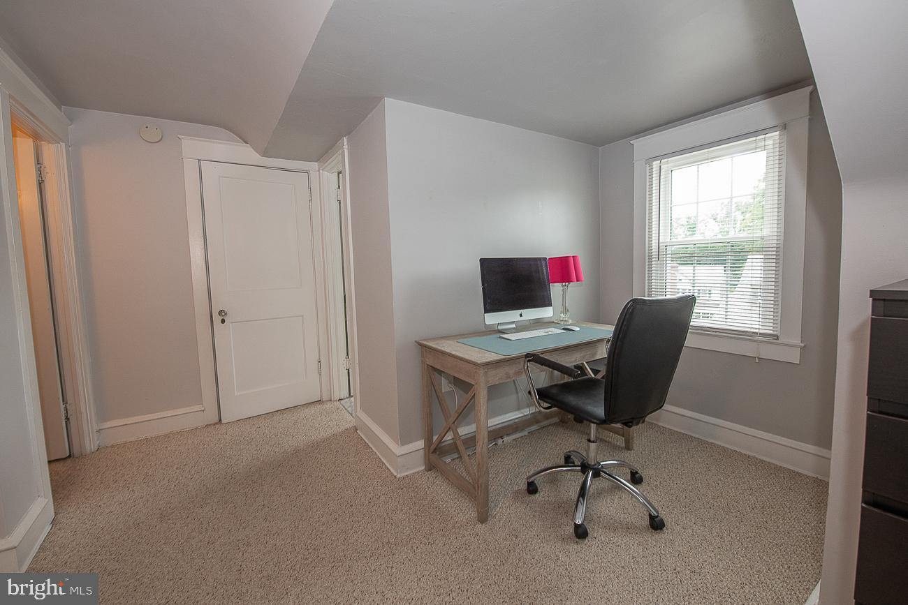 117 Gladstone Road Lansdowne, PA 19050 - Photo 43 of 57