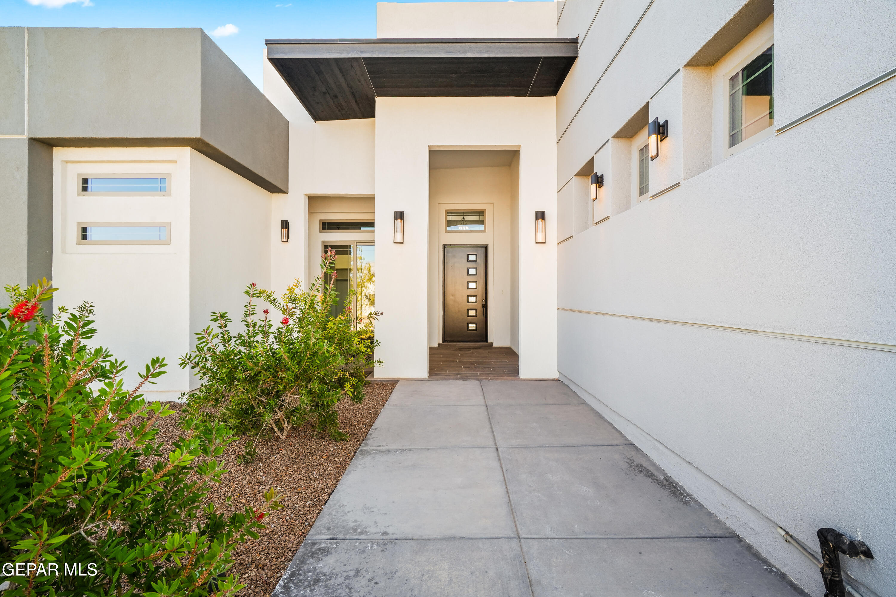 360 Rio De Jazmin Circle El Paso, TX 79932 - Photo 4 of 66 360 Rio De Jazmin-4