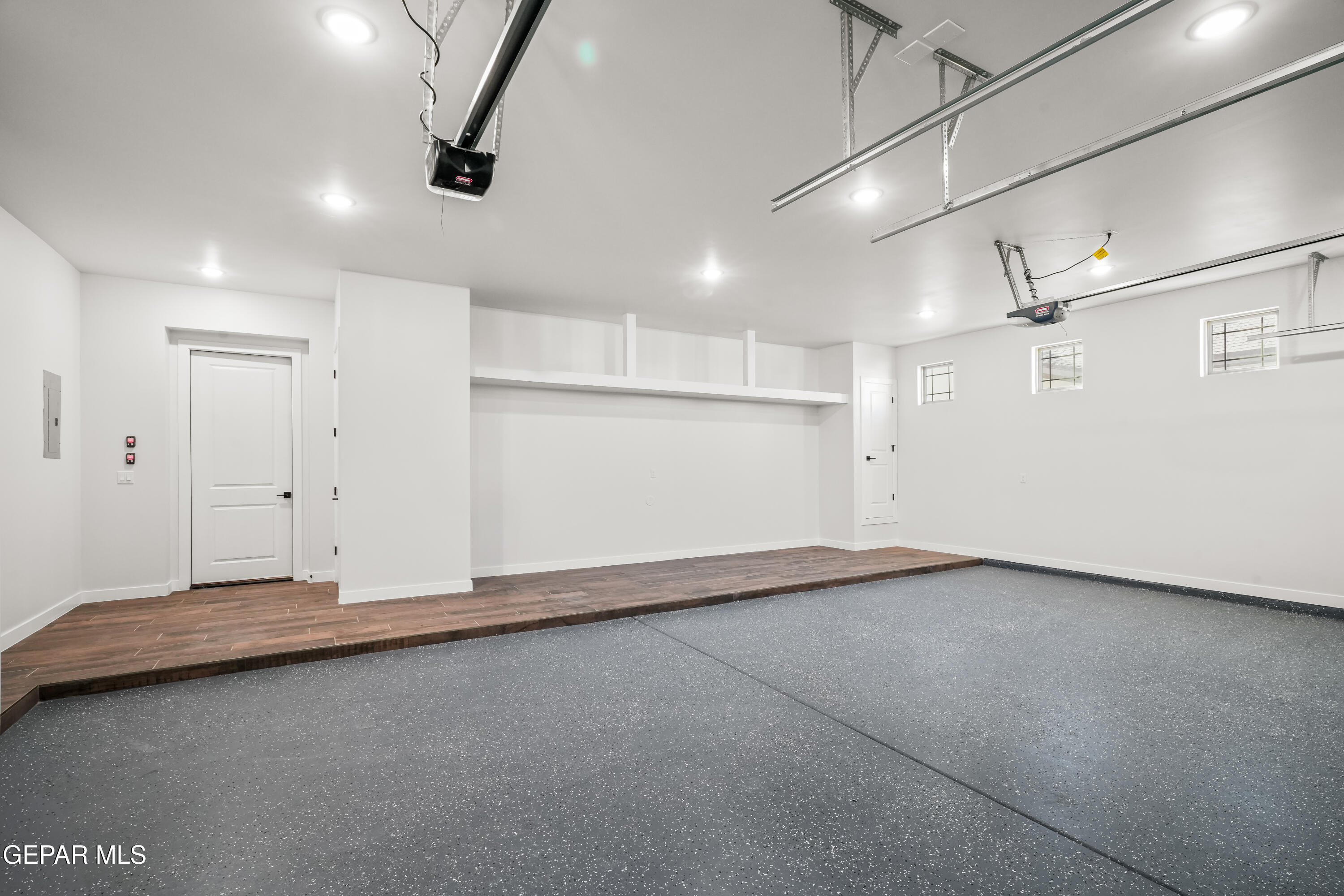 360 Rio De Jazmin Circle El Paso, TX 79932 - Photo 57 of 66 a view of an empty room