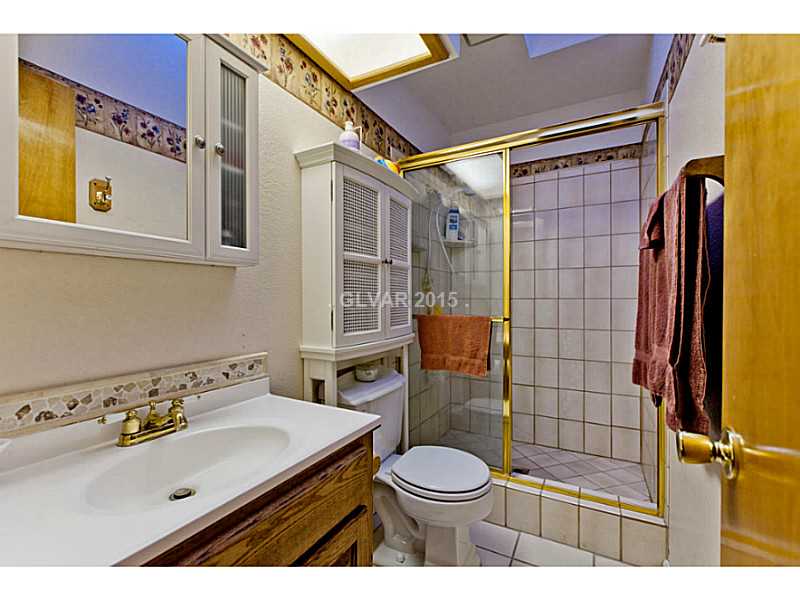 3035 Westwind Road Las Vegas, NV 89146 - Photo 27 of 35 Bathroom. Guest Quarters