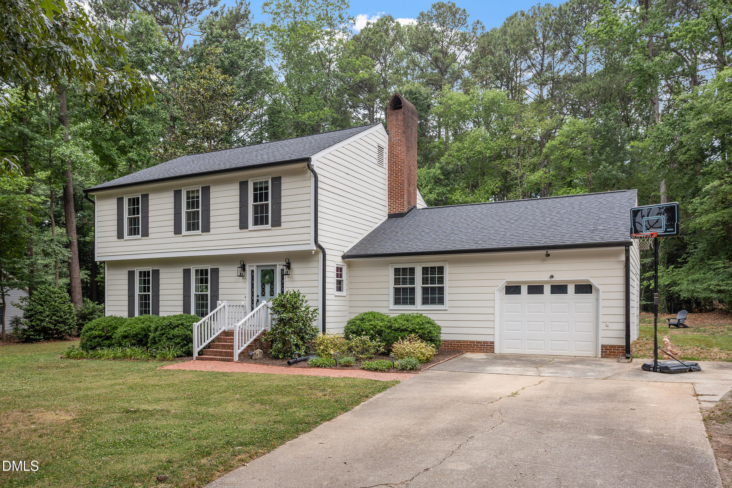 8717 Mansfield Drive Raleigh, NC 27613 - Photo 3 of 45