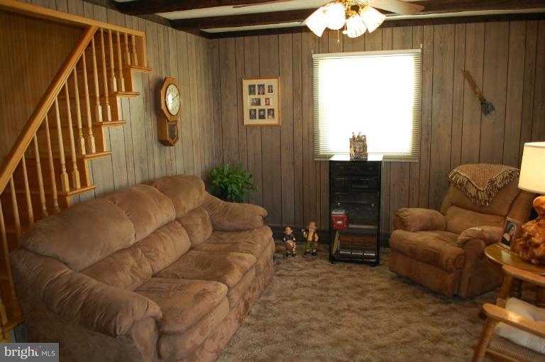 36 Torque Way Middle River, MD 21220 - Photo 8 of 22 Living Room