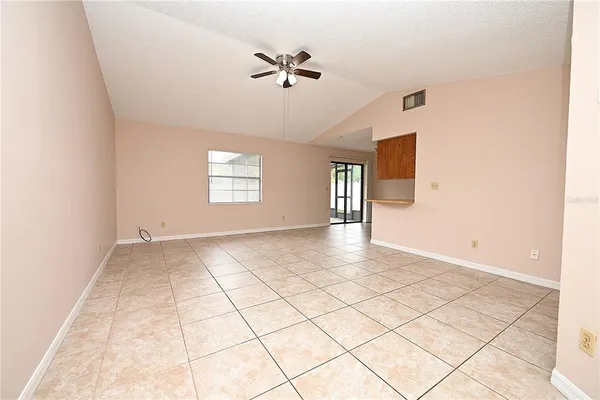 $1,485 | 1018 Sunshine Way Southwest, Winter Haven, FL 33880