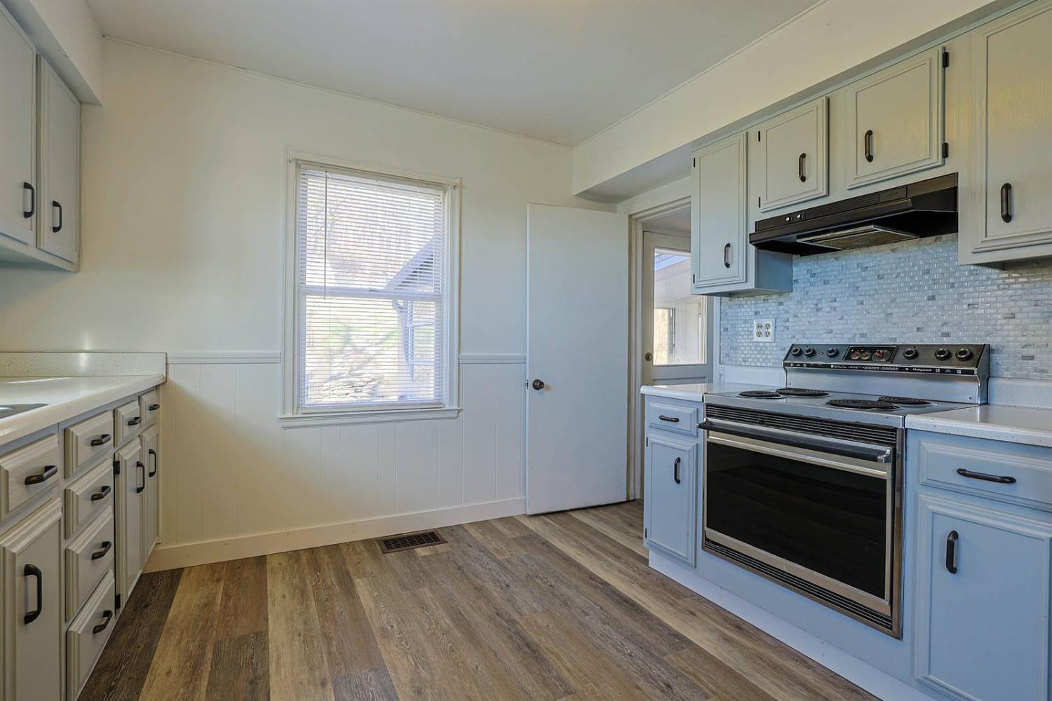 356 Oberting Road Lawrenceburg, IN 47025 - Photo 15 of 50