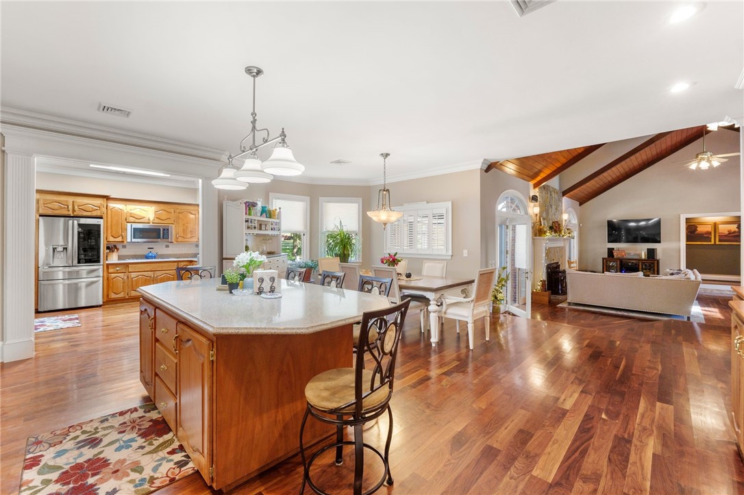 48 Colwell Road Smithfield, RI 02828 - Photo 18 of 43