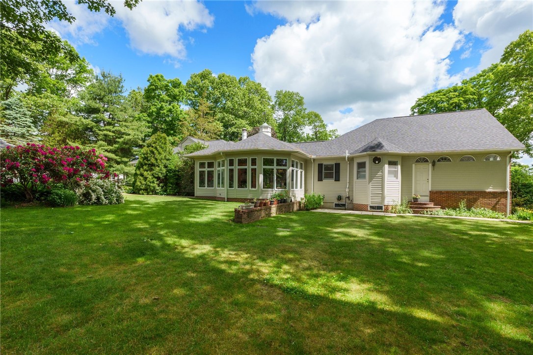 48 Colwell Road Smithfield, RI 02828 - Photo 31 of 43