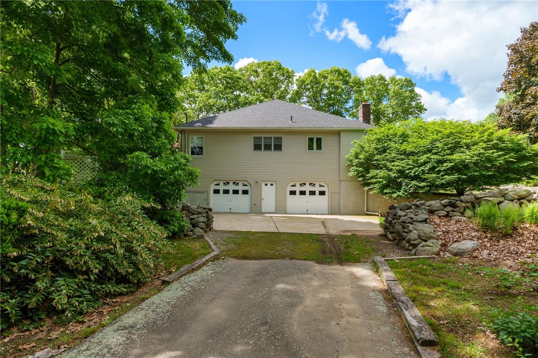 48 Colwell Road Smithfield, RI 02828 - Photo 36 of 43