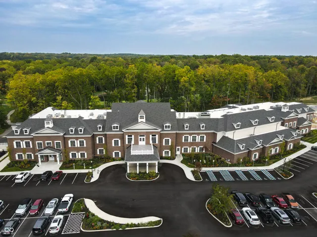 $365,000 | 10885 Dartmoor Court, Zionsville, IN 46077