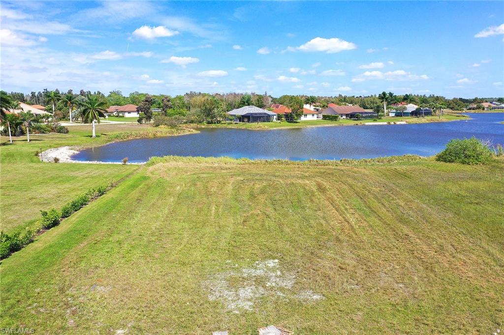 18013 Sandtrap Drive Naples, FL 34114 - Photo 4 of 21