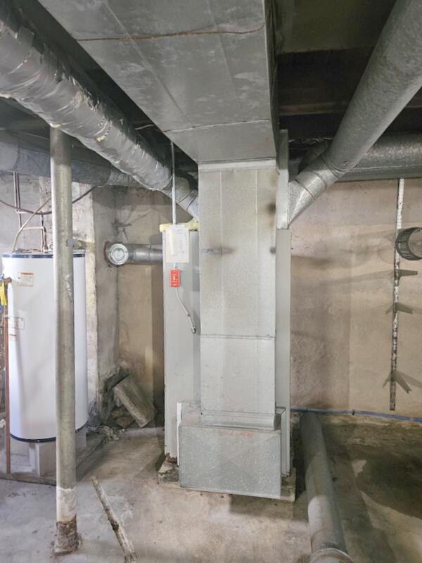 36 Perley Street Lewiston, ME 04240 - Photo 29 of 39 FHA furnace