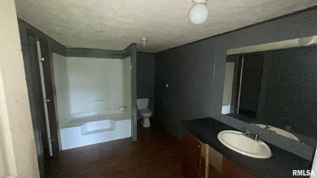 $39,900 | 708 Highway 146, Cave In Rock, IL 62919