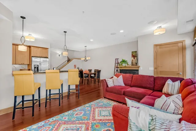 $575,000 | 650 Main Street North, Unit B05, Stillwater, MN 55082