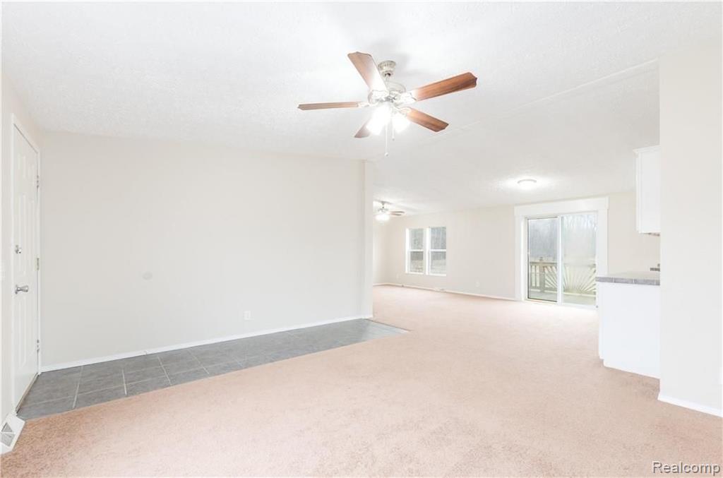 23500 Karr Road Belleville, MI 48111 - Photo 4 of 42
