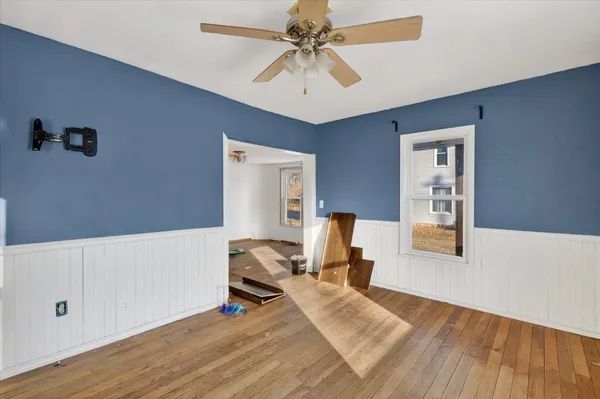 $139,500 | 816 South Kalamazoo Avenue, Marshall, MI 49068