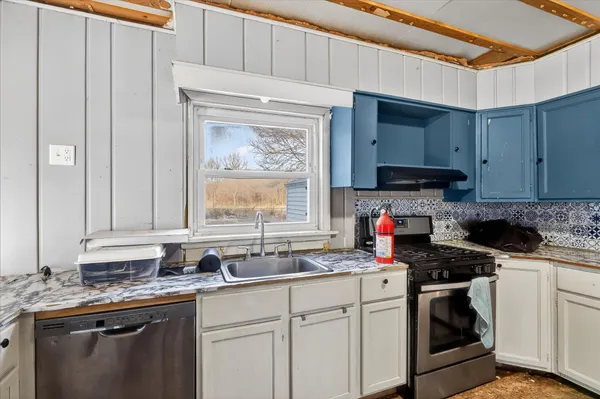 $139,500 | 816 South Kalamazoo Avenue, Marshall, MI 49068