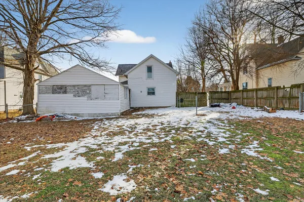 $139,500 | 816 South Kalamazoo Avenue, Marshall, MI 49068