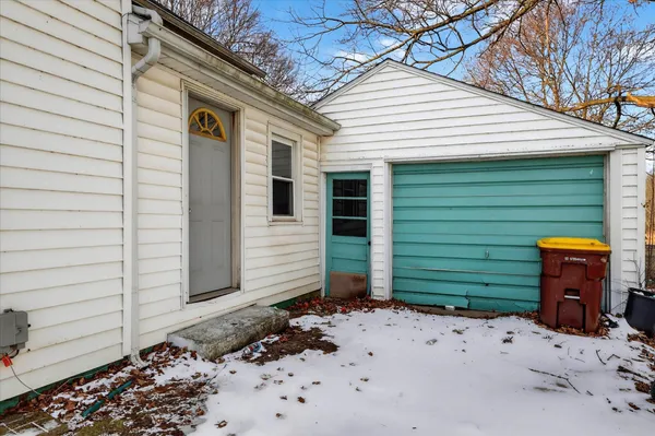 $139,500 | 816 South Kalamazoo Avenue, Marshall, MI 49068
