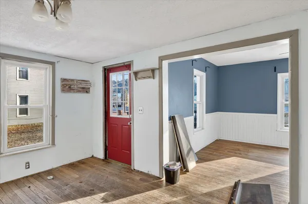 $139,500 | 816 South Kalamazoo Avenue, Marshall, MI 49068