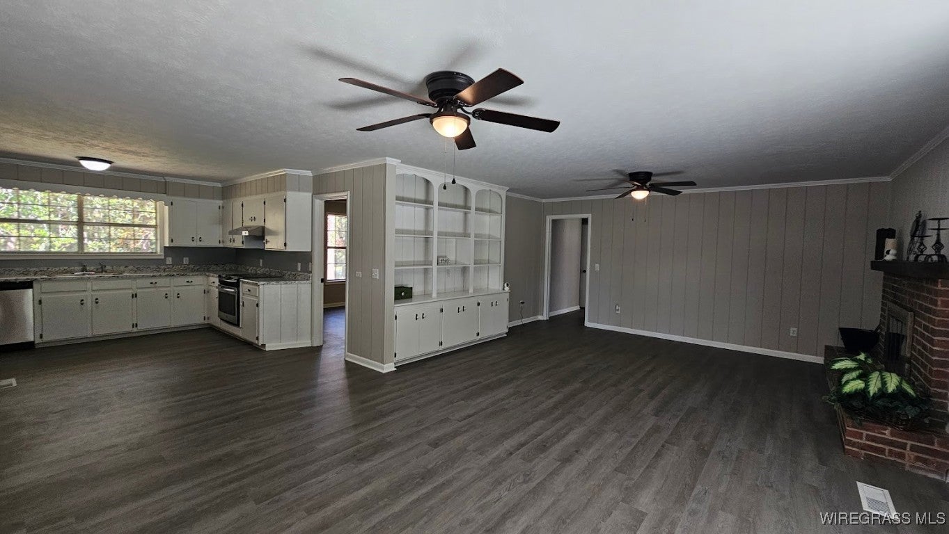 318 Doe Run Road Ozark, AL 36360 - Photo 7 of 60 Gallery Image 7
