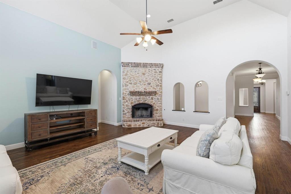 13850 James Ranch Court Justin, TX 76247 - Photo 16 of 40