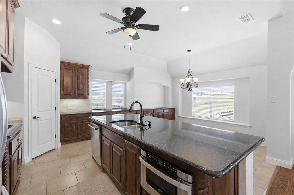 13850 James Ranch Court Justin, TX 76247 - Photo 17 of 40