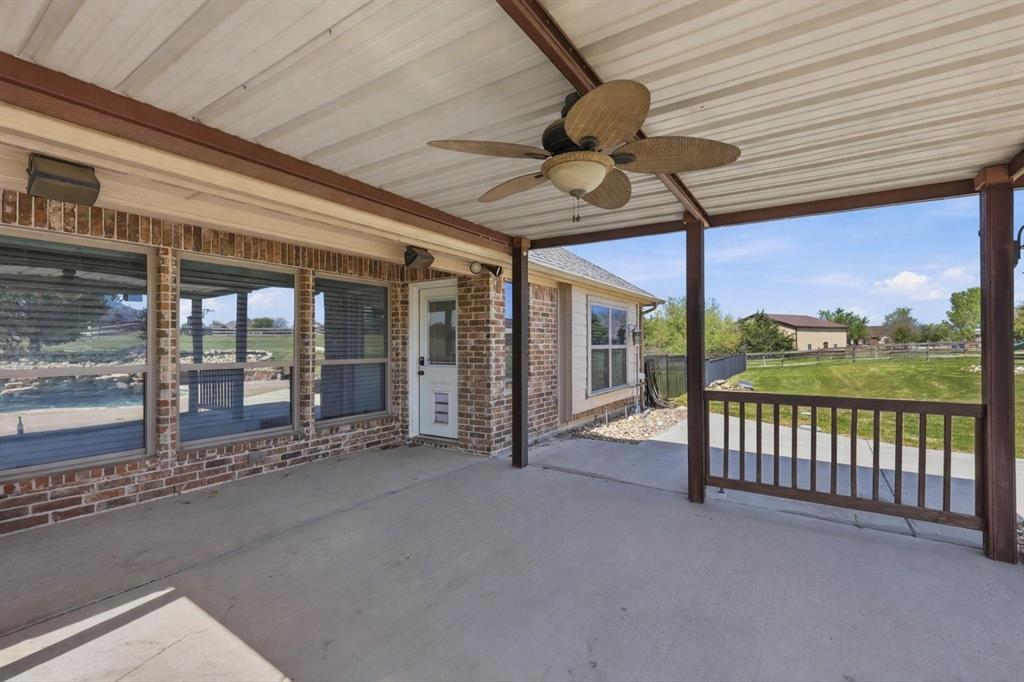 13850 James Ranch Court Justin, TX 76247 - Photo 32 of 40