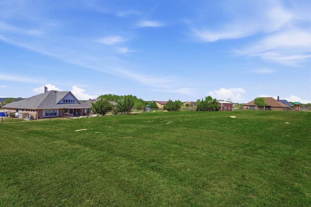 13850 James Ranch Court Justin, TX 76247 - Photo 36 of 40