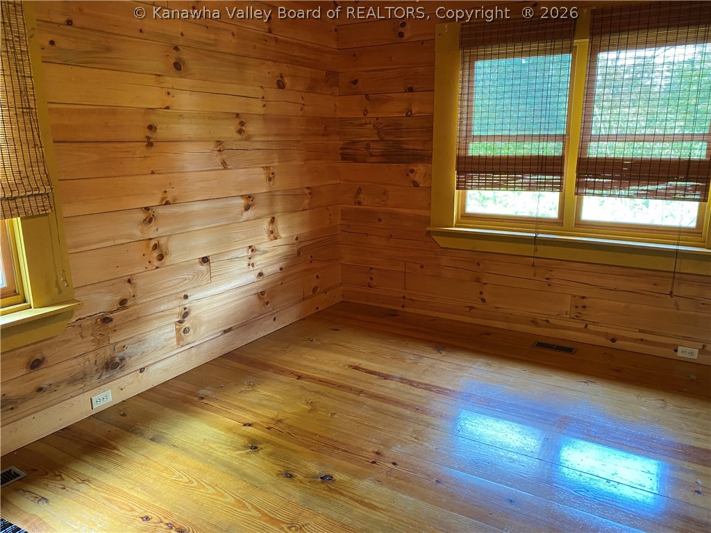 112 Keeling Road Sod, WV 25564 - Photo 9 of 20 Gallery Image 9