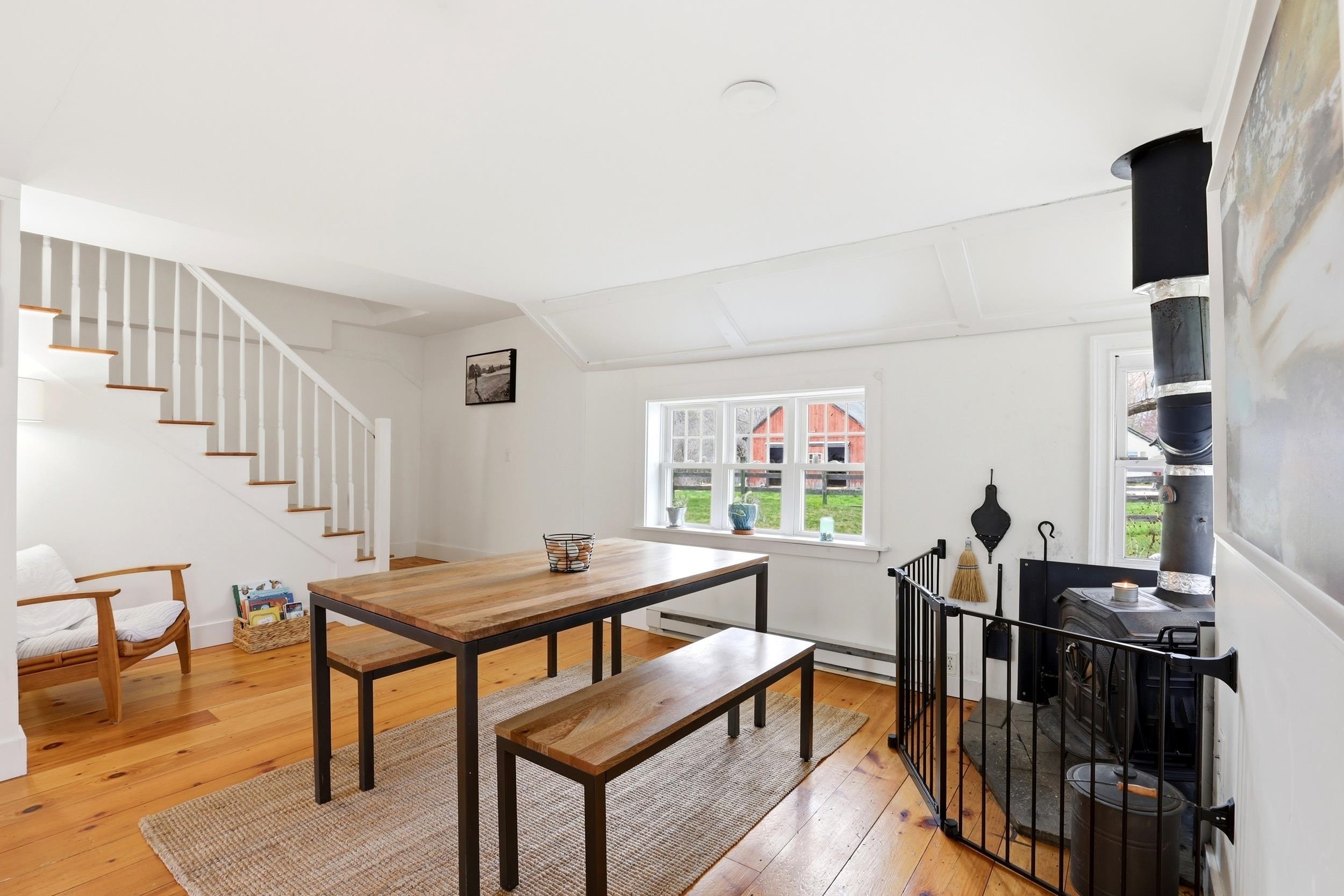 338 Stage Road Nottingham, NH 03290 - Photo 11 of 30