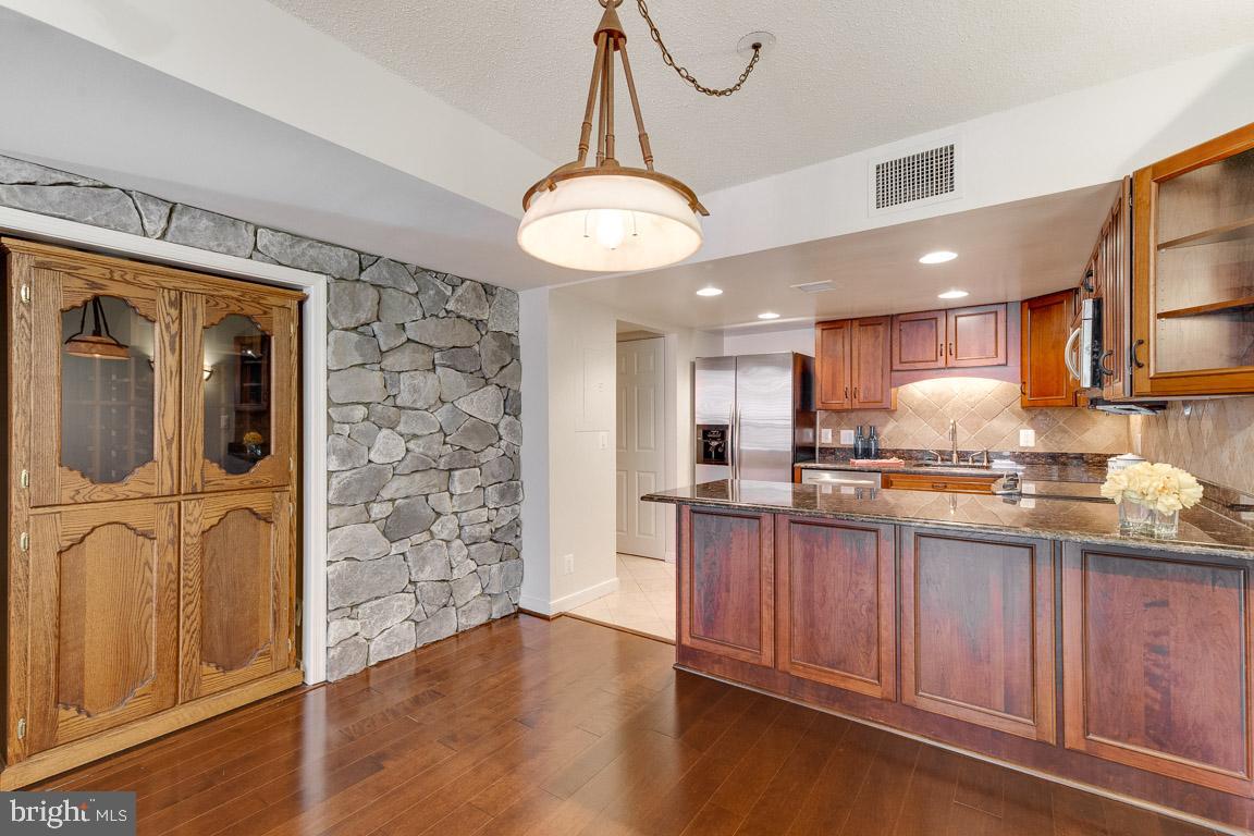 1099 22nd Street Northwest, Unit 304 Washington, DC 20037 - Photo 11 of 44 FULL size wine fridge !
