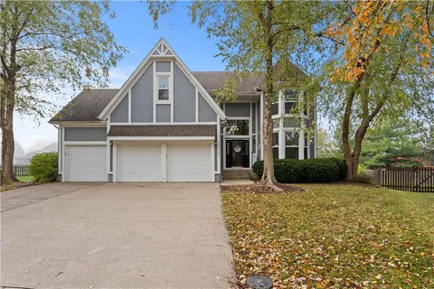 $599,000 | 14726 Mackey Street, Overland Park, KS 66223