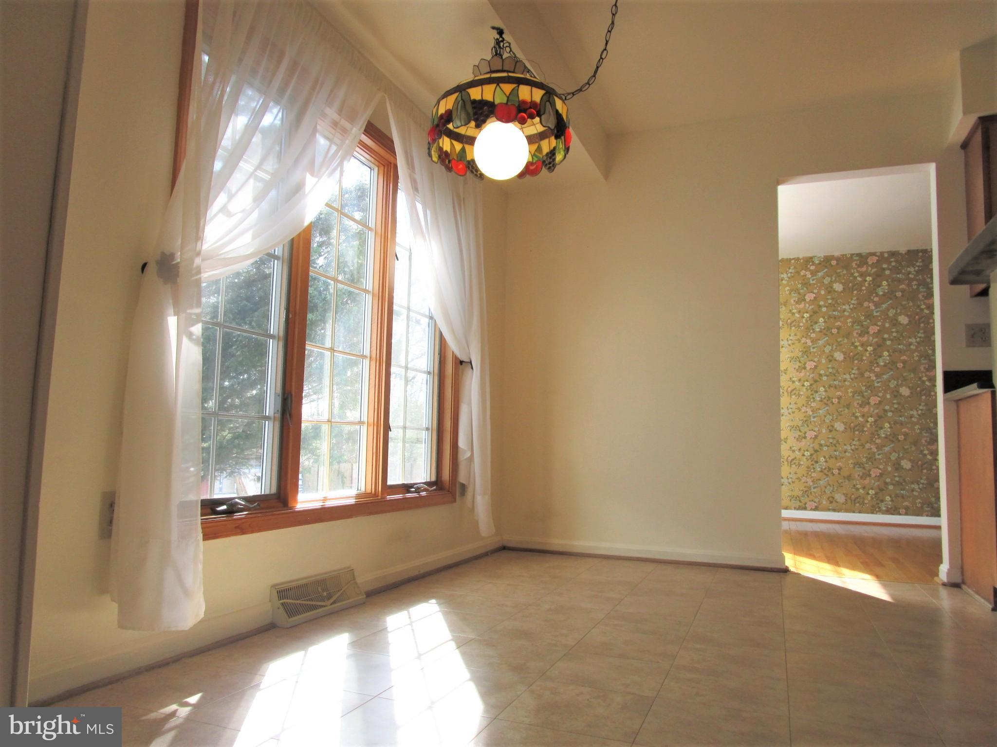 13304 Fort Washington Road Fort Washington, MD 20744 - Photo 11 of 26 Eat=in