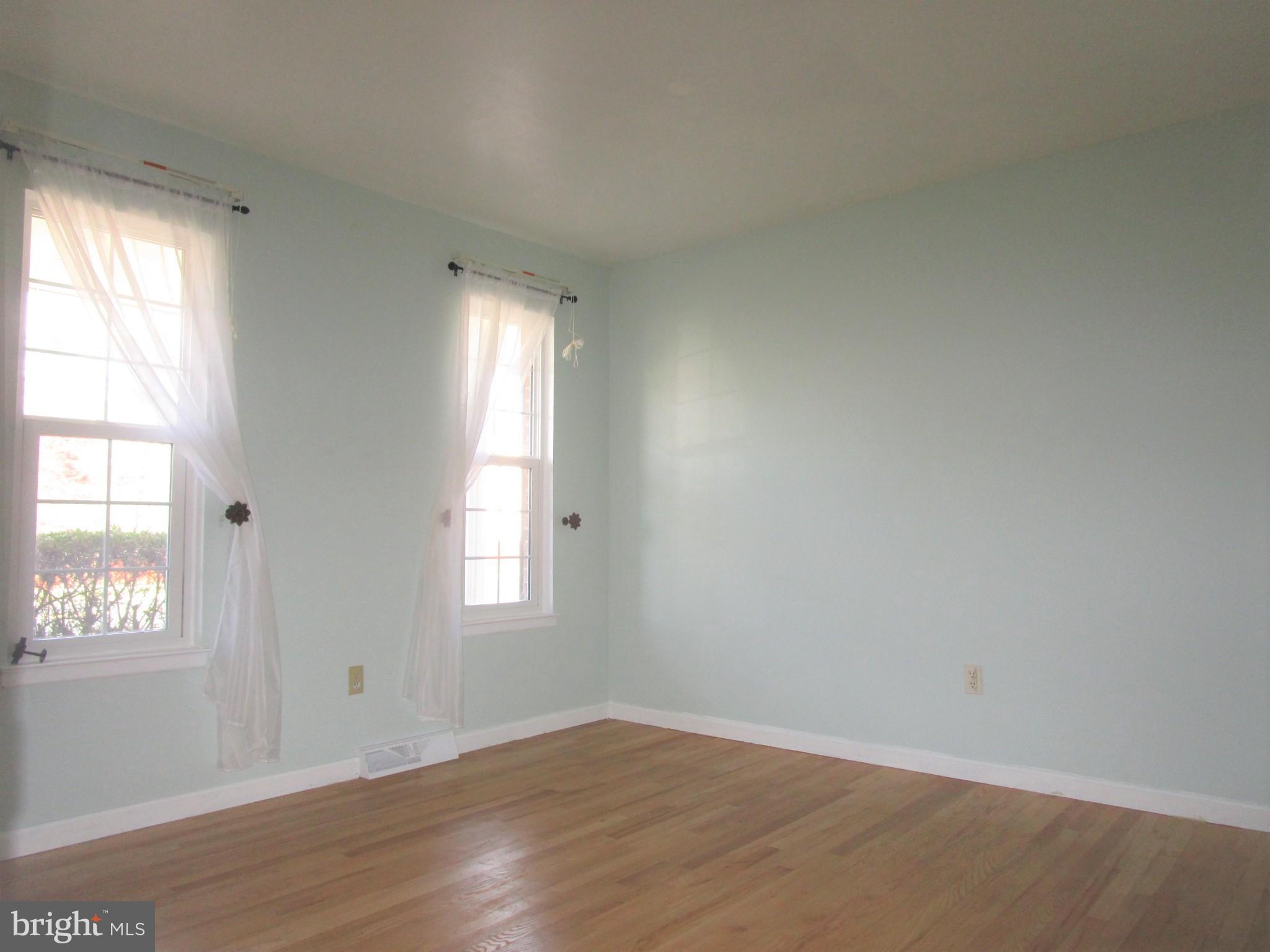 13304 Fort Washington Road Fort Washington, MD 20744 - Photo 19 of 26 First Floor