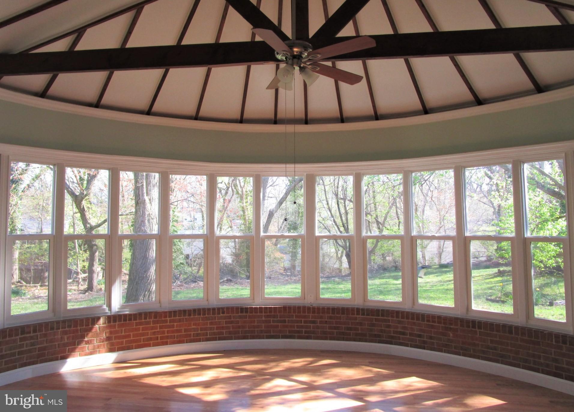 13304 Fort Washington Road Fort Washington, MD 20744 - Photo 3 of 26 Sunroom
