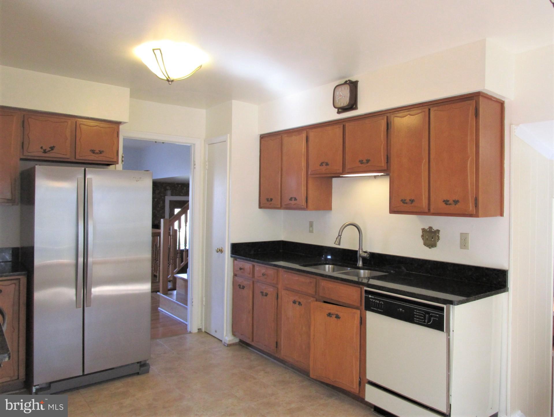 13304 Fort Washington Road Fort Washington, MD 20744 - Photo 9 of 26 View 2