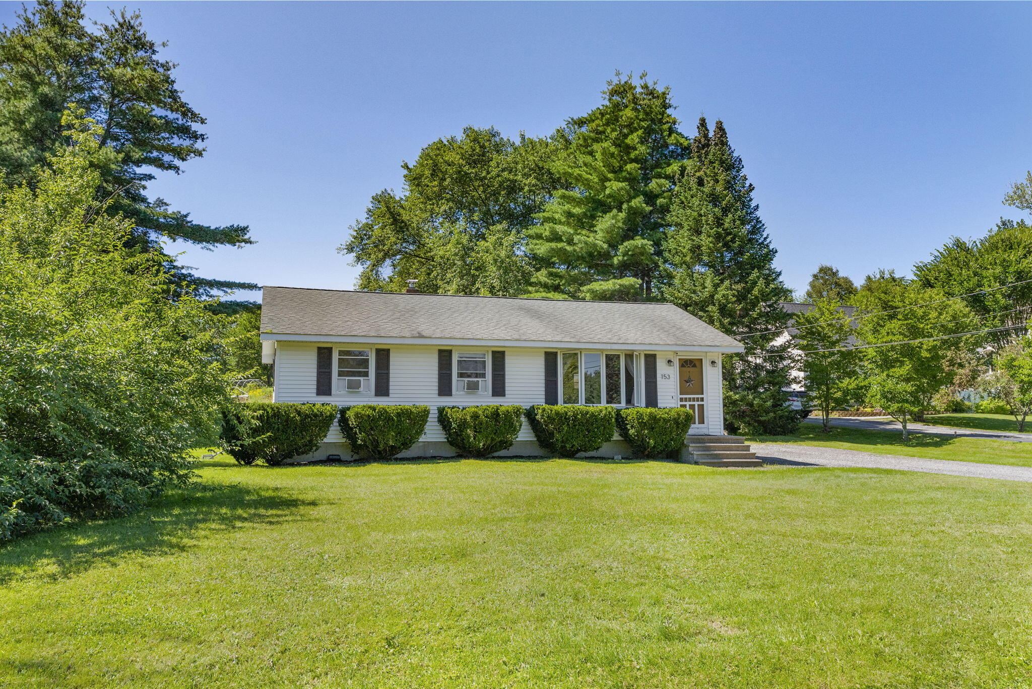 large-e89a15de-26fa-474f-ba8e-ed97e86564