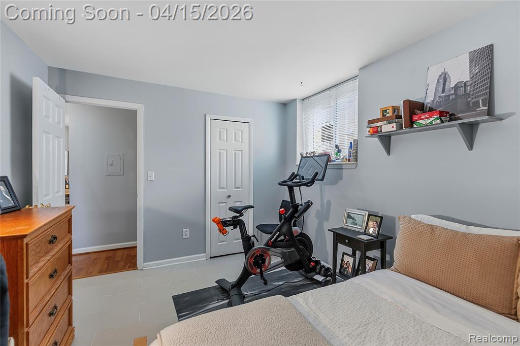 4913 Crooks Road, Unit G1 Royal Oak, MI 48073 - Photo 13 of 23