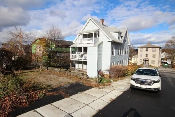 $765,000 | 74 Green Hill Parkway, Worcester, MA 01605