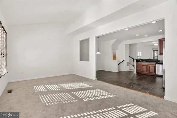 $3,200 | 6625 Latrobe Falls, Unit 88, Elkridge, MD 21075