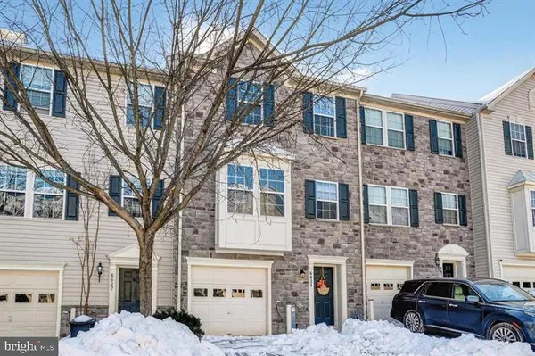 $3,200 | 6625 Latrobe Falls, Unit 88, Elkridge, MD 21075