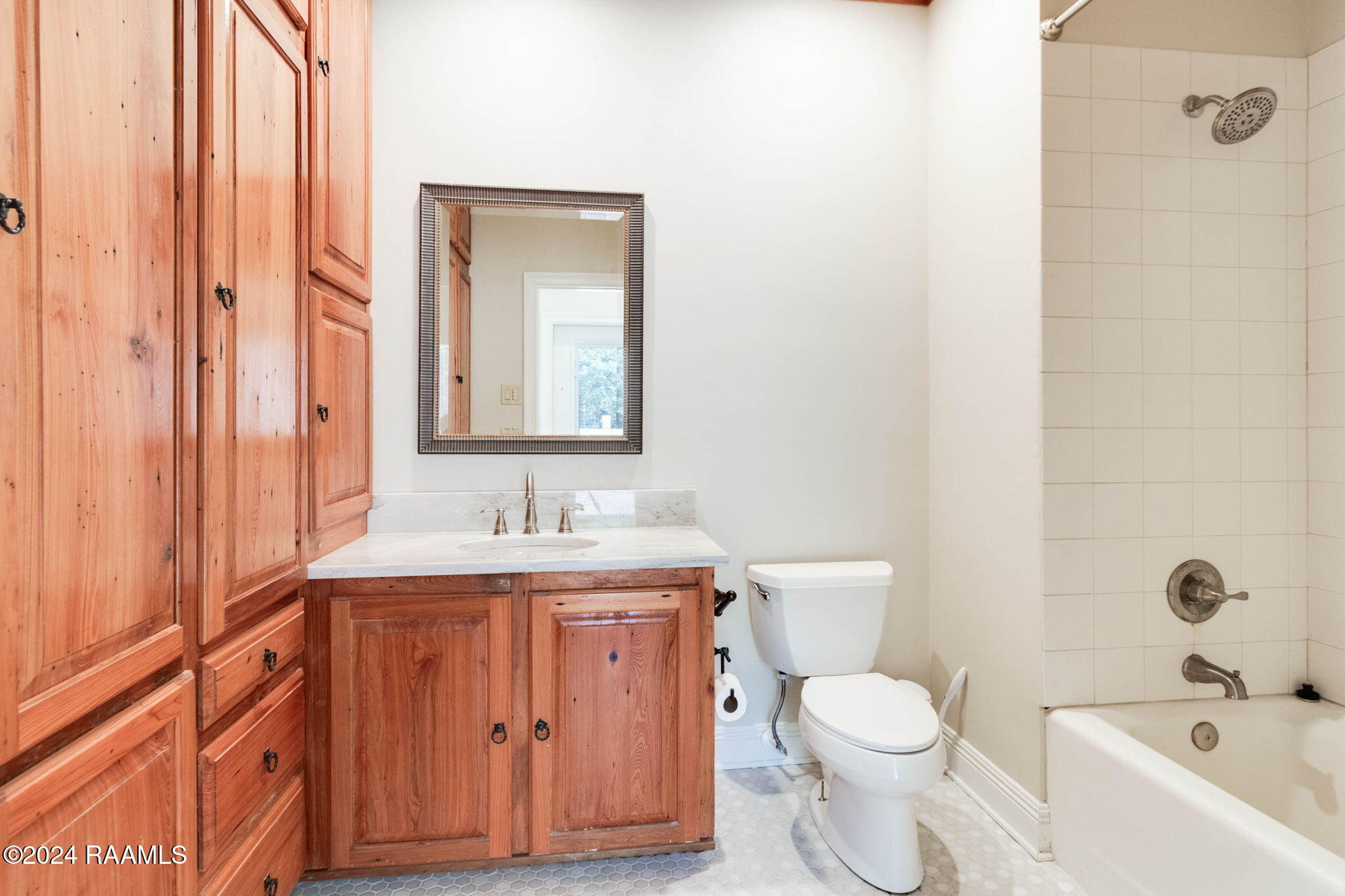 13933 Pumping Plant Road Abbeville, LA 70510 - Photo 18 of 49 Full Bath for Billiard Room
