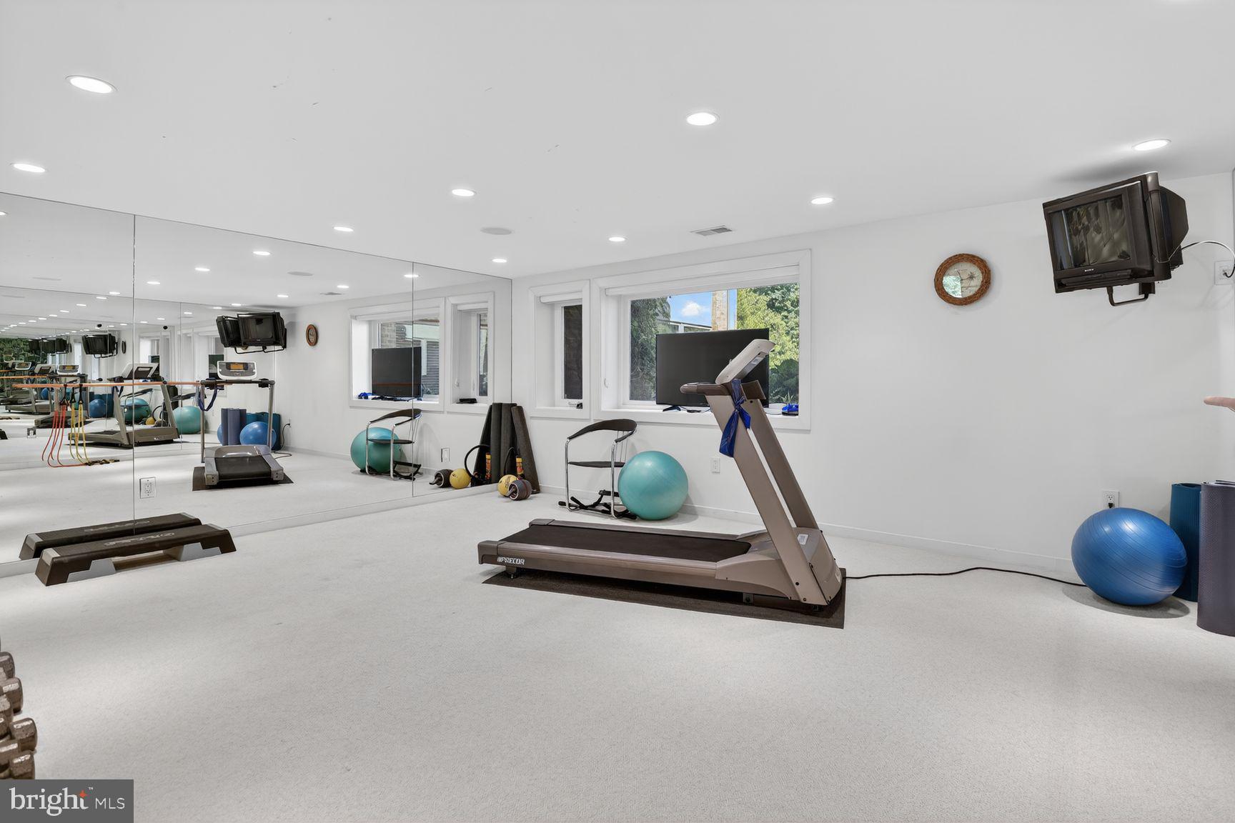 10801 Balantre Lane Potomac, MD 20854 - Photo 53 of 71