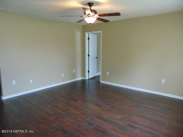 716 Shortputt Drive Macclenny, FL 32063 - Photo 8 of 22 DSC06844