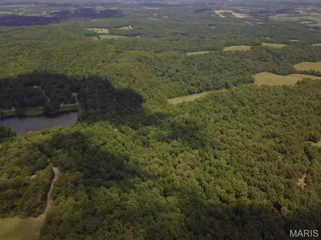 $299,900 | 236 Cypress Lake Road, Burfordville, MO 63739