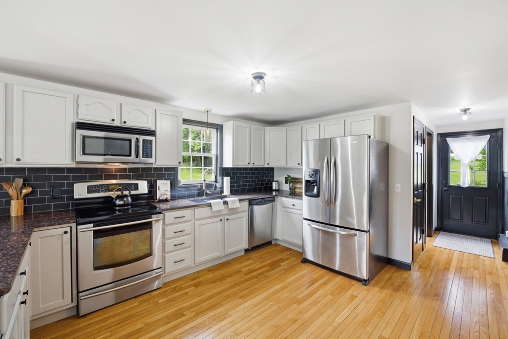 308 Brimfield Road Warren, MA 01083 - Photo 20 of 42