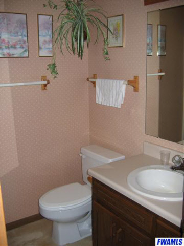 9924 Gerig Road Leo, IN 46765 - Photo 7 of 8 Gallery Image 7