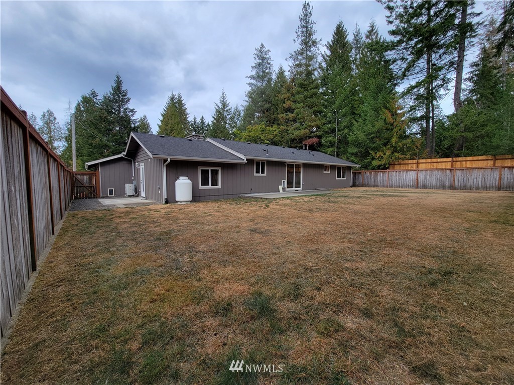 131 East Merioneth Road Shelton, WA 98584 - Photo 3 of 40 Gallery Image 3