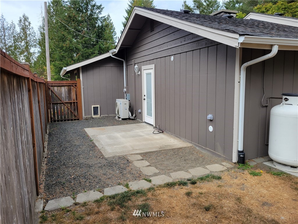 131 East Merioneth Road Shelton, WA 98584 - Photo 8 of 40 Gallery Image 8