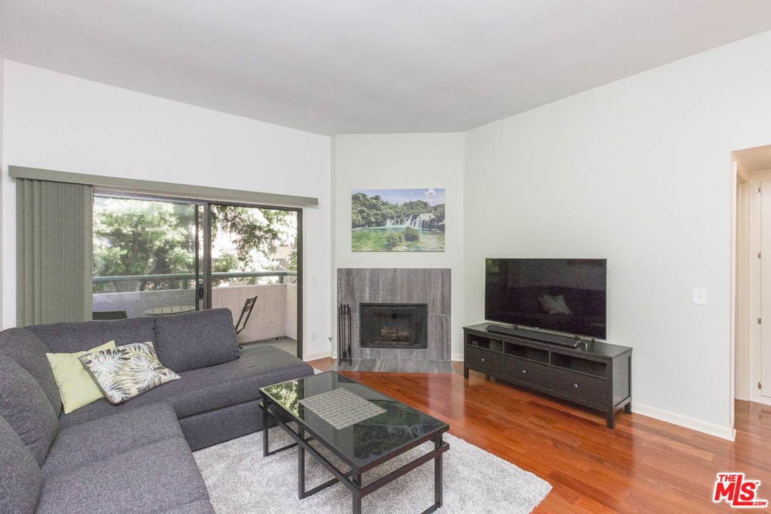 8300 Manitoba Street, Unit 237 Playa del Rey, CA 90293 - Photo 6 of 27
