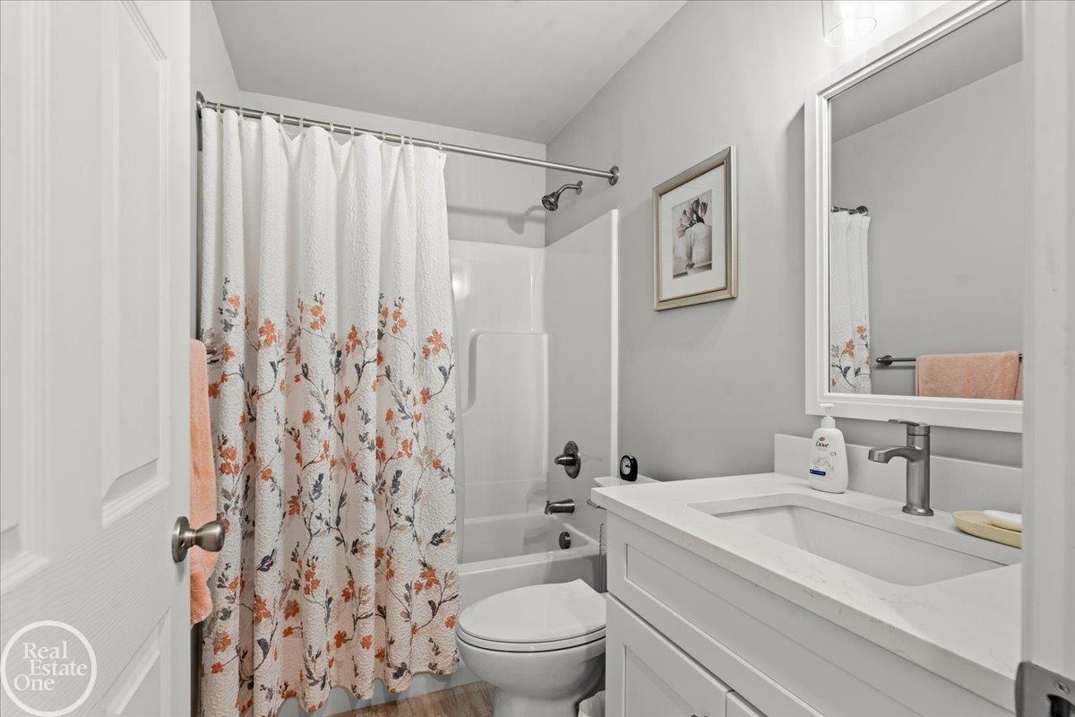 1827 Riley Road St. Clair, MI 48079 - Photo 16 of 28